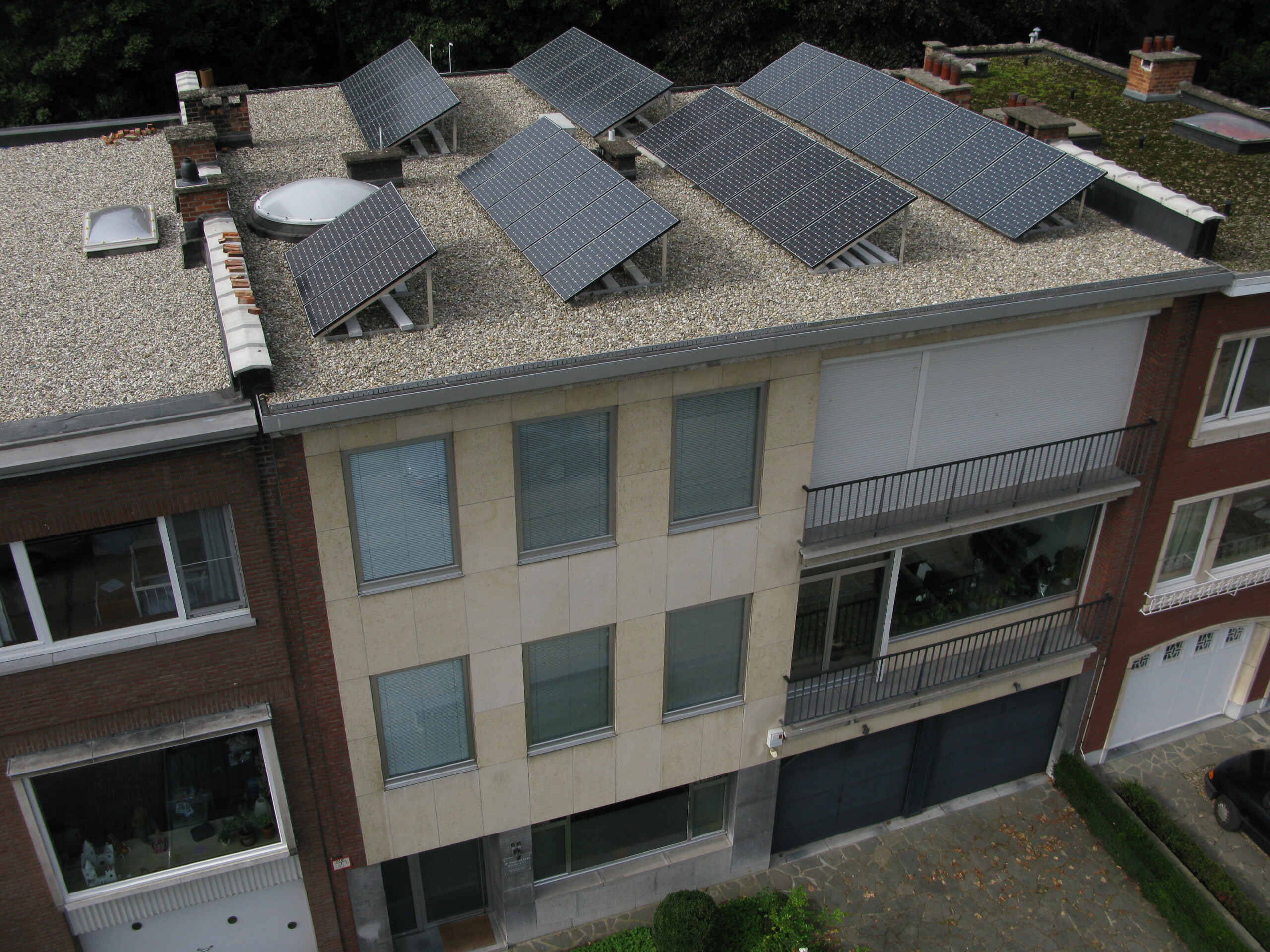 renovatie plat dak zonnepanelen